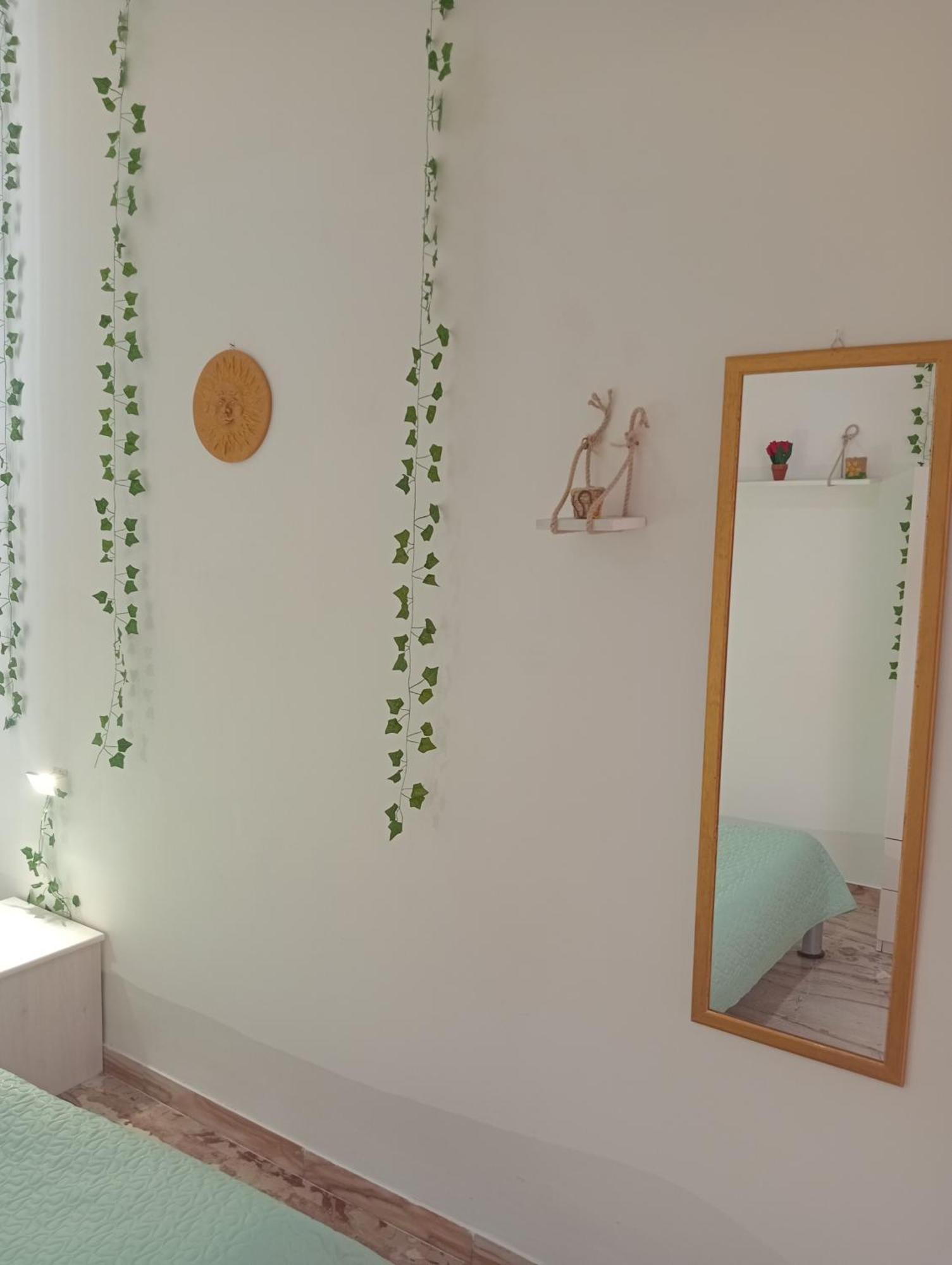 Casa Vacanze I Tre Girasoli "Green House" Caltagirone Exterior photo